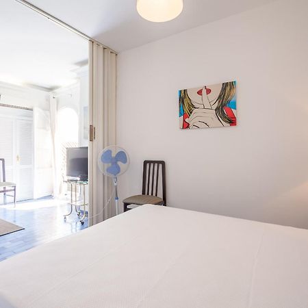 Apartment Boutique Center Sevilla Bagian luar foto