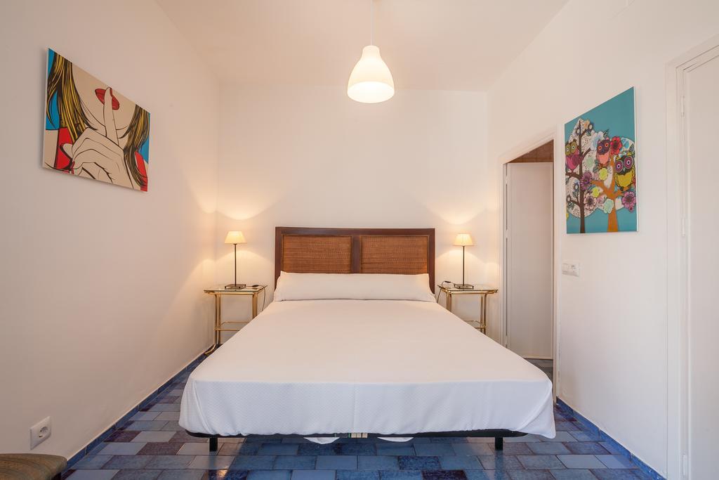 Apartment Boutique Center Sevilla Bagian luar foto